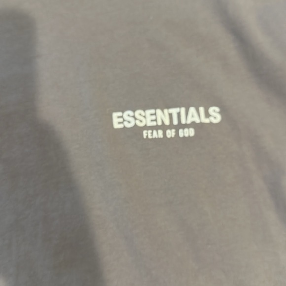 Essentials Shirt - Picture 3 of 7